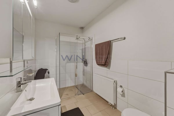 3-Familienhaus mit Garten-/Parkplatz-Option 9