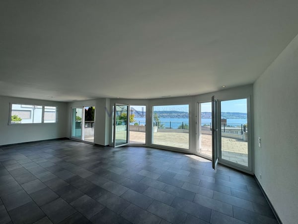 Seeblick, 65 m² Terrasse und zwei Garagenplätze 4