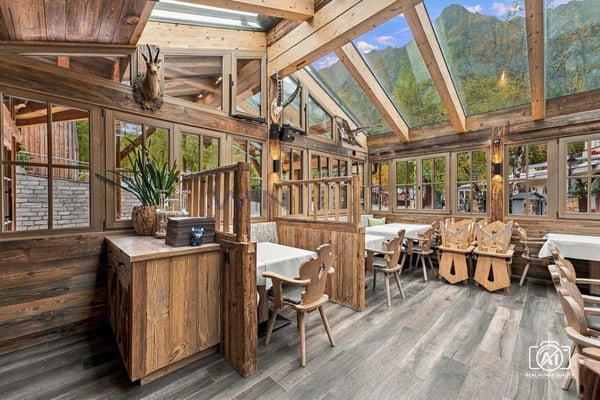 Exklusives Hoteljuwel in erstklassiger Alpenlage 13