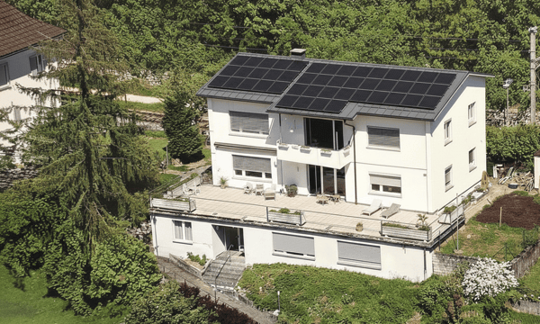 80 m² Terrasse mit Panoramablick — Penthouse-Wohnung über Olten 3
