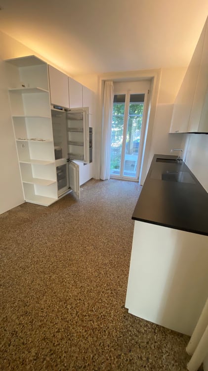 Traumhafte Altbauwohnung zentrumsnah 2