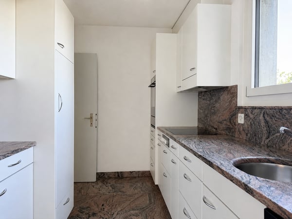 Gepflegte Wohnung mit Balkon und Weitsicht 2