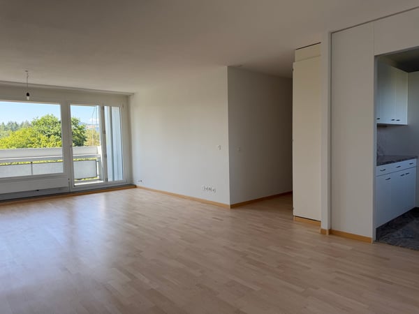Gepflegte Wohnung mit Balkon und Weitsicht 4