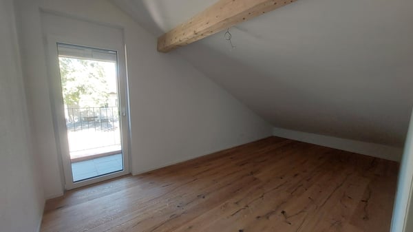 Erstbezug moderne 4.5-Zimmer-Wohnung in Bachs 12