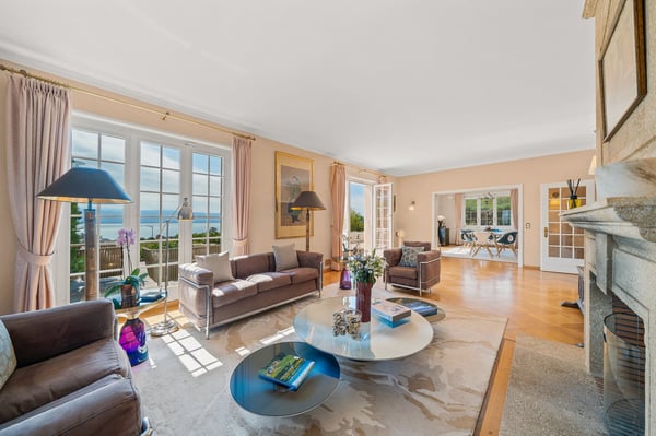 Co-exclusivité - Villa individuelle avec vue somptueuse à Dully 4