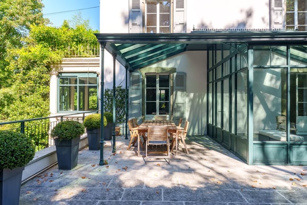 Superbe maison du XIXème siècle en plein centre-ville avec piscine intérieure 20