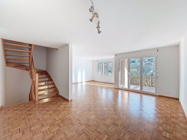 Charmante maison contigue 1.5 P avec grande terrasse et vue lac et montagnes 6