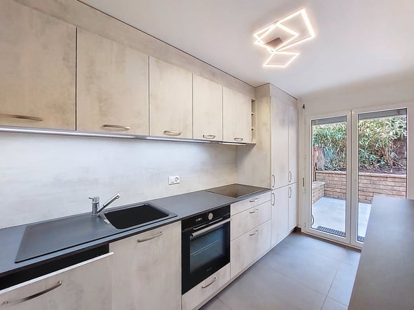 Charmante maison contigue 1.5 P avec grande terrasse et vue lac et montagnes 8