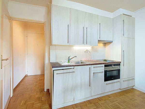 EXCLUSIF ! Charmant studio avec vue dégagée sur la verdure 3