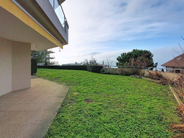 Magnifique appartement de 1.5 pièces avec terrasse et jardin, vue dégaée sur le lac 11