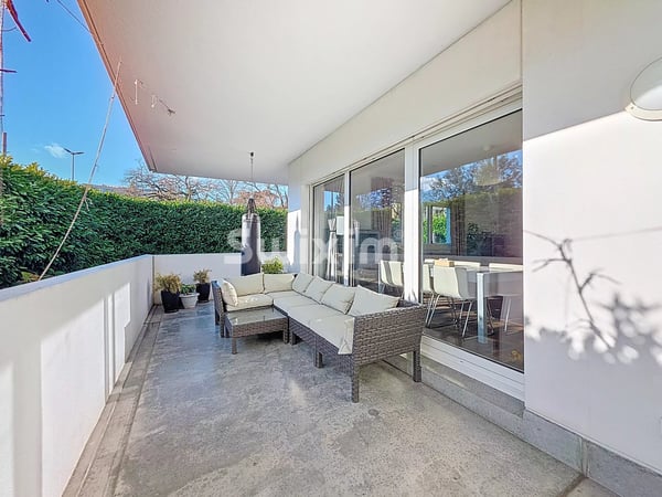 Superbe 5 pièces rez de jardin immeuble Minergie Vieusseux 13