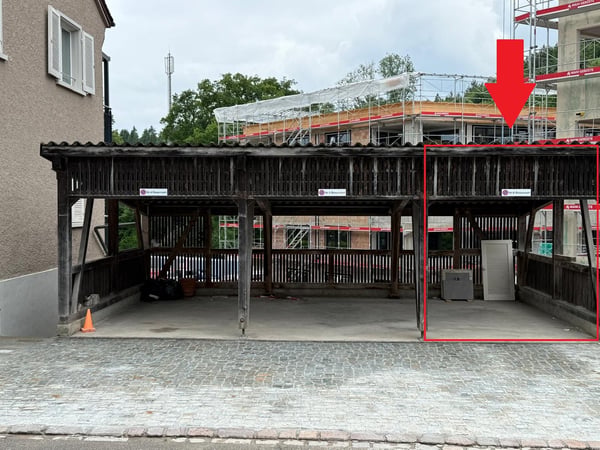 Carport mit Lademöglichkeit für E Auto an der Engestrasse 35 in Neuhausen zu vermieten 2