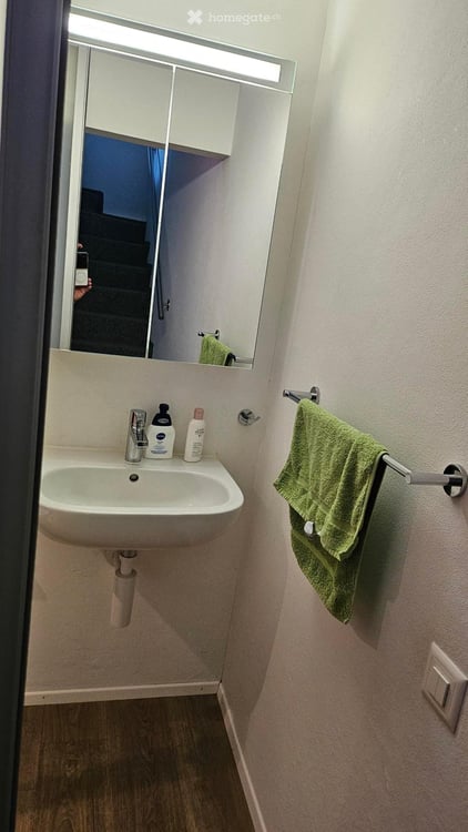 Hochwertig möbliertes Wohnobjekt in Kempten (Wetzikon) mit Blick ins Grüne 7