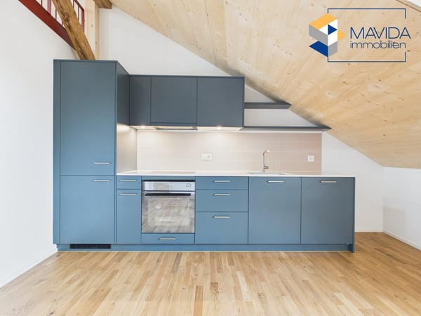 Ein Zuhause zum Ankommen – mit Loggia, Wohnungslift und viel Charme 3