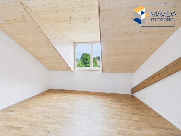 Ein Zuhause zum Ankommen – mit Loggia, Wohnungslift und viel Charme 7