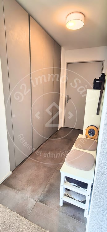 Magnifique 1.5 pces au 5ème étage 3