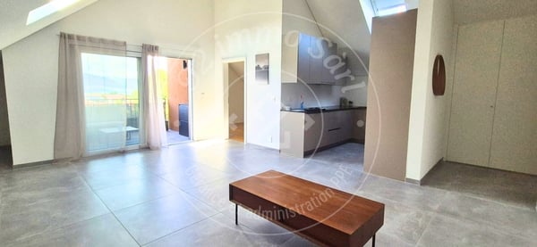 Beau 2.5 pièces au 2ème étage à Lully FR 2