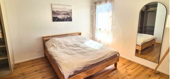Beau 2.5 pièces au 2ème étage à Lully FR 4