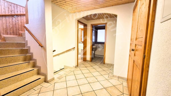 Charmant 2,5 pièces en duplex avec balcon et cheminée - Vauderens 3