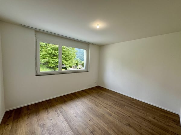 Vollvermietetes Neubau-Mehrfamilienhaus mit 6 x 4.5-Zimmer Wohnungen 13