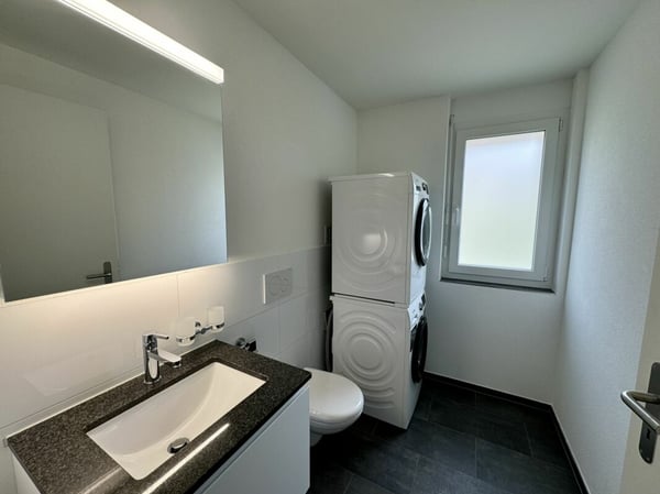 Vollvermietetes Neubau-Mehrfamilienhaus mit 6 x 4.5-Zimmer Wohnungen 14