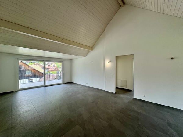 Vollvermietetes Neubau-Mehrfamilienhaus mit 6 x 4.5-Zimmer Wohnungen 5