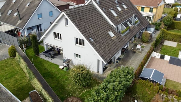 Traumhaftes Eckhaus in zentraler Lage - Ihr neues Zuhause wartet auf Sie! 1