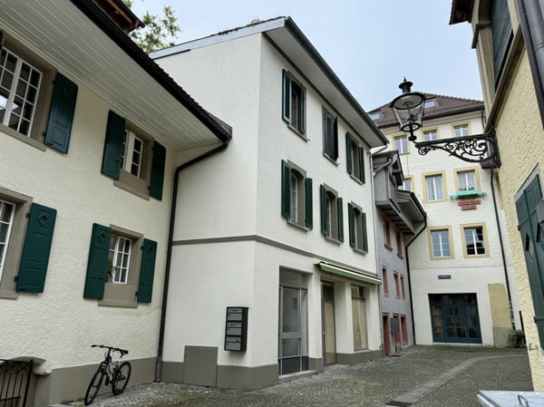 Historischer Charme trifft vielseitiges Potenzial! Wohn- & Geschäftshaus in Zofingen 3