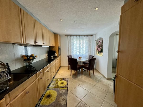 Ideales Zweifamilienhaus in Derendingen 10