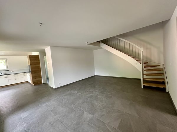 Neubau 1.5-Zimmer Maisonettewohnung mit grosser Galerie A5 3