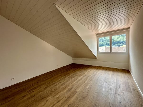 Neubau 1.5-Zimmer Maisonettewohnung mit grosser Galerie A5 8