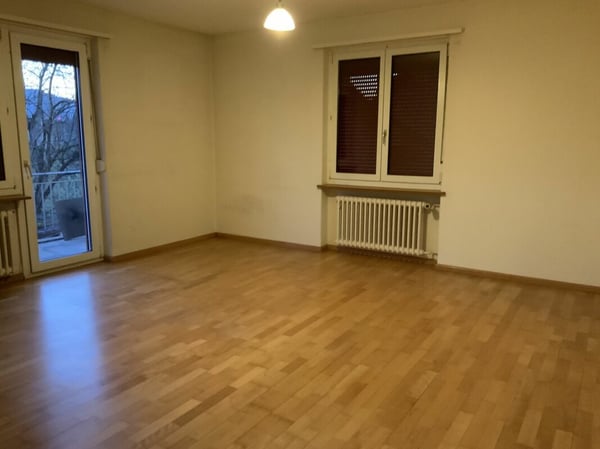 Attraktives Wohn- und Geschäftshaus an zentraler Lage in Augst 15