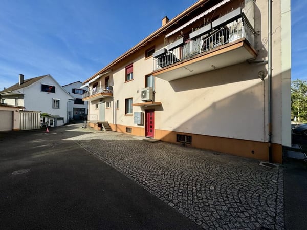 Attraktives Wohn- und Geschäftshaus an zentraler Lage in Augst 2