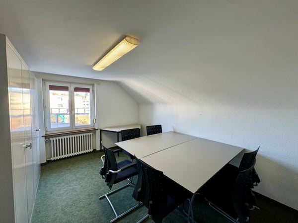 Attraktives Wohn- und Geschäftshaus an zentraler Lage in Augst 10