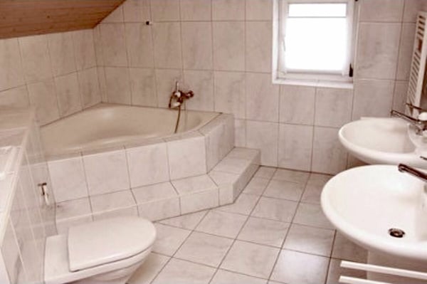 Investmentchance: Mehrfamilienhaus mit Entwicklungsmöglichkeiten! 11