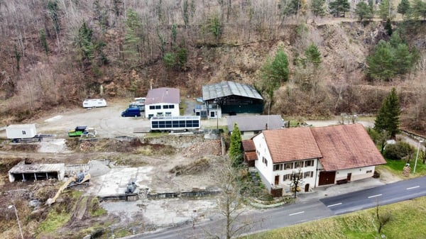 Investoren aufgepasst: 7'833 m² Gewerbebauland mit exklusiven Wasserrechten 7