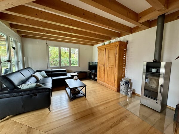 Charmantes Familienhaus in Oberbuchsiten 2