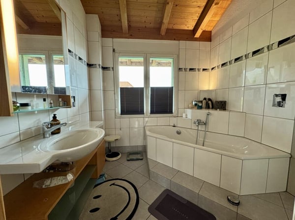 Charmantes Familienhaus in Oberbuchsiten 6