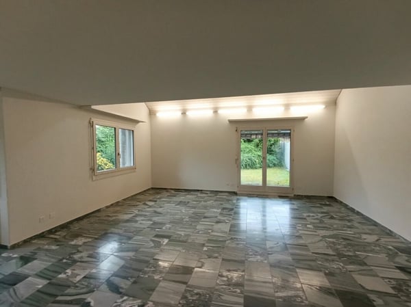 Ihr neues Familienglück! Grosszügiges 1 Zimmer Doppeleinfamilienhaus in Rudolfstetten 8