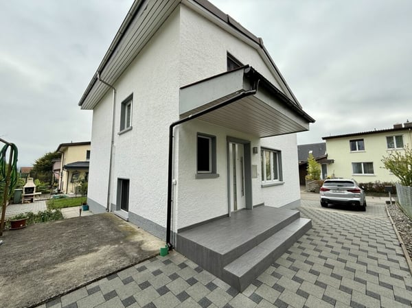 Einziehen & aufblühen - saniertes EFH mit Garten in ruhigem Quartier 20