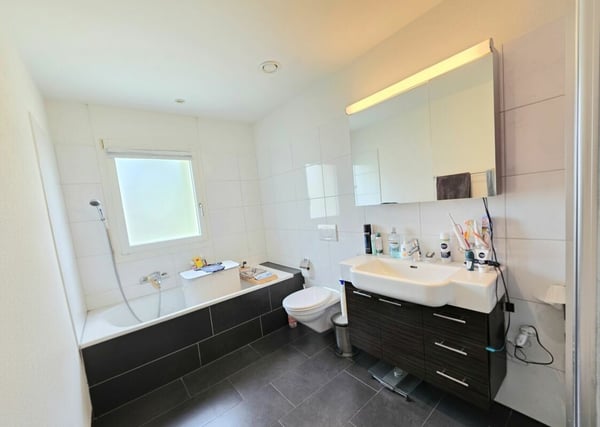 Familienfreundliche 1.5-Zimmer-Wohnung mit Minergie Standard in Würenlos 11