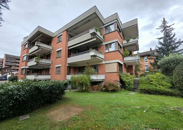 Einziehen und geniessen! Balkonwohnung mit Blick auf die Birs 1