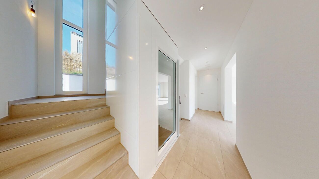 Habitation moderne au niveau le plus élevé - Villa Minergie avec vue sur la montagne