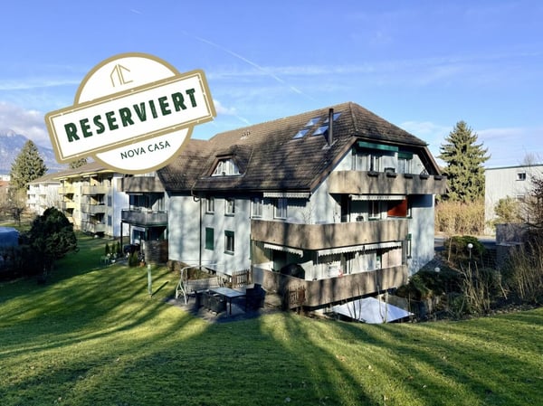 RESERVIERT Komfortables Wohnen 4.5 Zimmer mit viel Platz und Ruhe