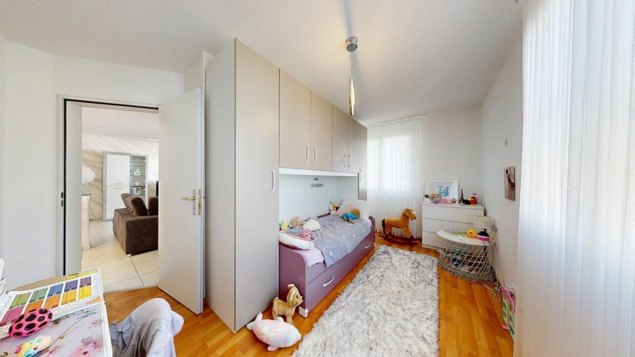 RESERVIERT Komfortables Wohnen 4.5 Zimmer mit viel Platz und Ruhe