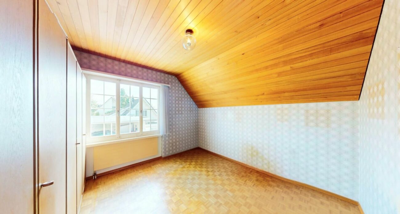 Hanglage, Aussicht, Steuervorteil - Ihr neues Terrassenhaus