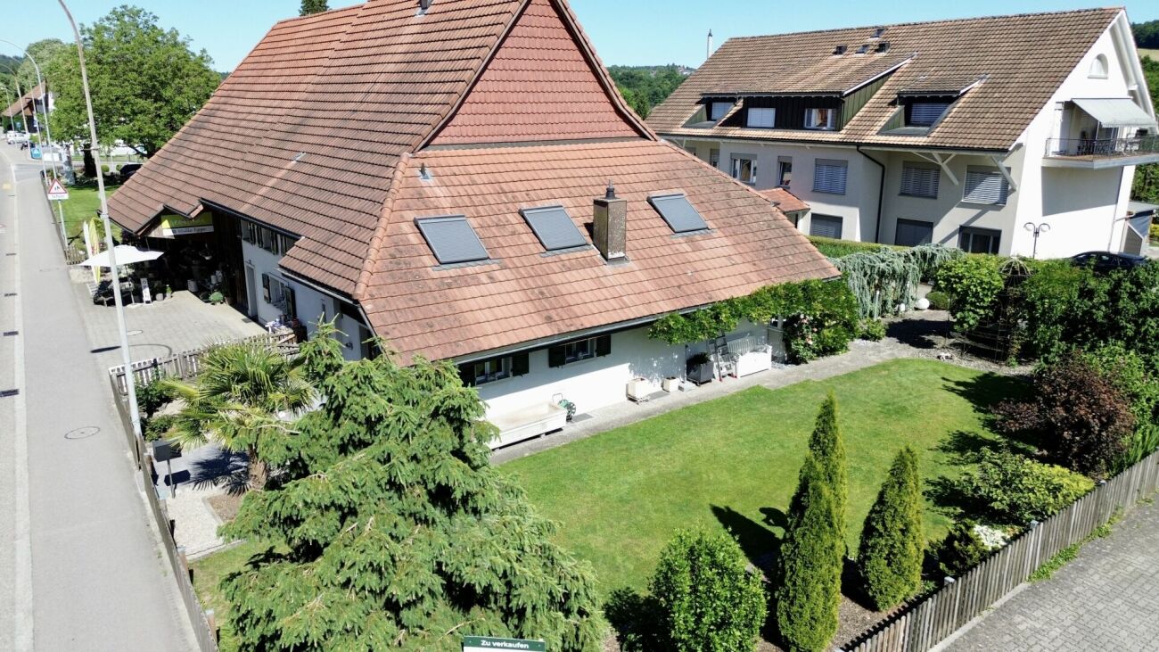 Einzigartige Liegenschaft mit Gewerbe, Gartenparadies und Ausbaupotenzial