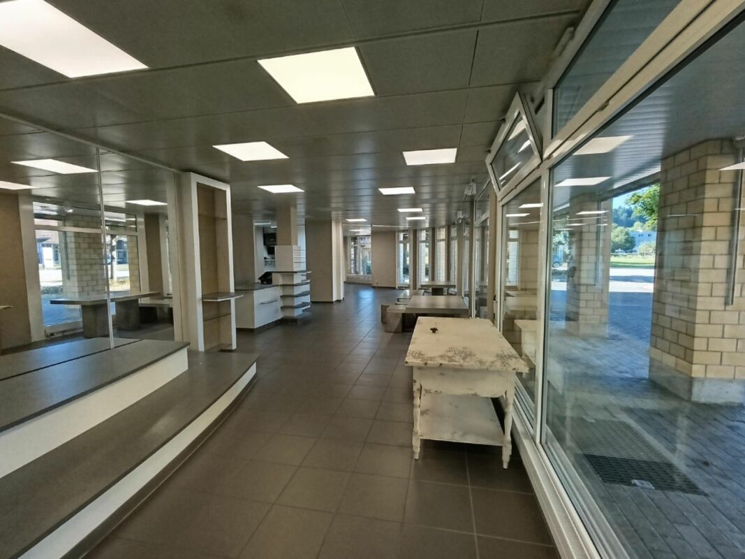 Reserviert, Premium Standort in Rothrist, Ihre neue Verkaufsfläche im Herzen der Gemeinde