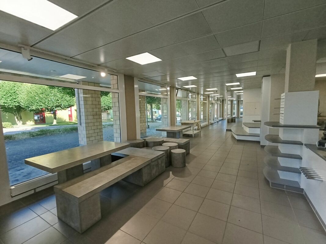 Reserviert, Premium Standort in Rothrist, Ihre neue Verkaufsfläche im Herzen der Gemeinde