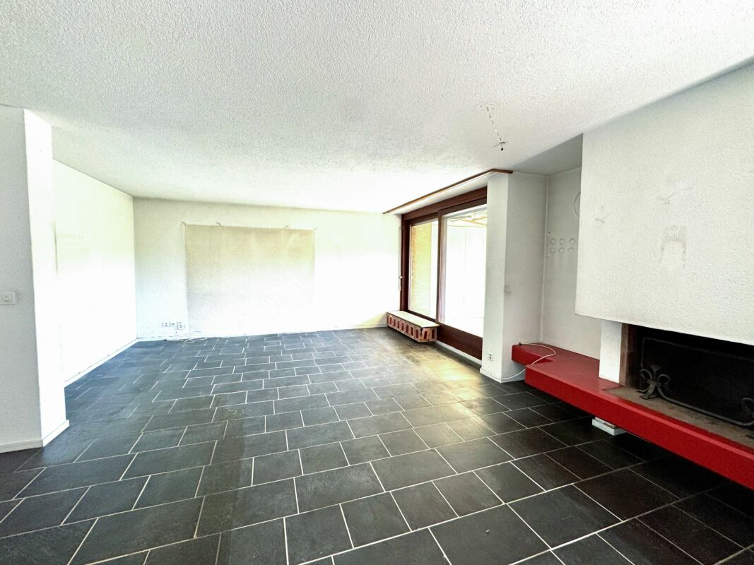 Weitsicht, Raum und Potenzial: Reihenhaus in Magden